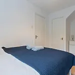 Cozy London Townhouse With 4 Bedrooms