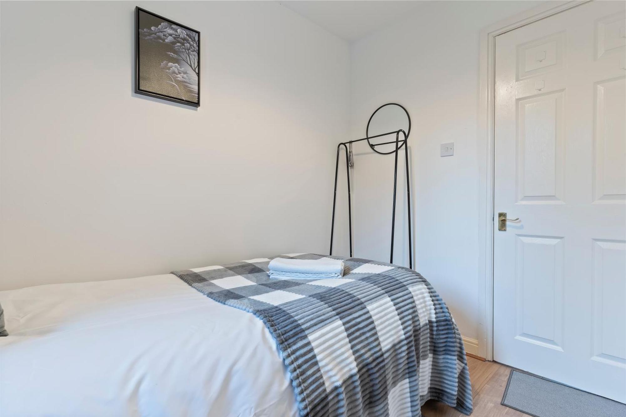 Cozy Townhouse With 4 Bedrooms Casa vacanze *